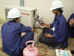 Sửa chữa bảo dưỡng điều hòa tại nhà thái hà