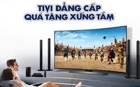 Đánh giá TV UHD màn hình cong đầu tiên thế giới